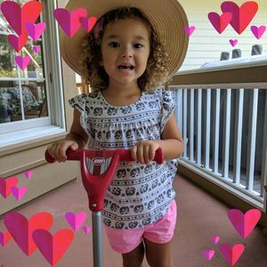 Meet your Posher, Sandy